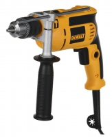 DeWalt udarni vrtalnik DWD024